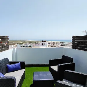 Apartment Casa Vistas A Trafalgar Solo Familias O Parejas - Parking Privado Opcional -, Conil De La Frontera